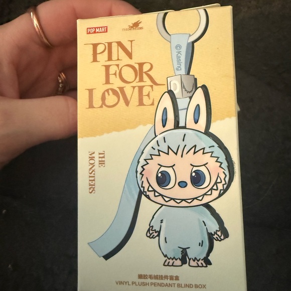 Authentic POP MART Pin For Love ~ ? - Picture 4 of 8